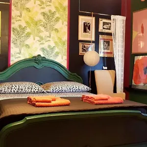 Domus Loulou Apartment